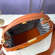 Load image into Gallery viewer, FF103 11.8x9.8x5.9inch