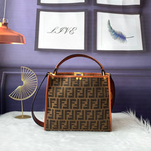 Load image into Gallery viewer, FF107 11.8x9.8x5.9inch