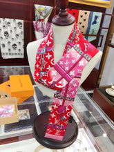 Load image into Gallery viewer, CLTH164 100% Silk 8x120cm