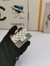 Load image into Gallery viewer, JW324 2.4x2x1inch