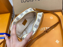 Load image into Gallery viewer, LB459 8.3x6.3x2.8inch