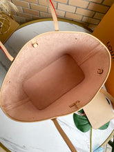 Load image into Gallery viewer, LB476 12.6x11.4x6.7inch