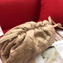 Load image into Gallery viewer, BV029 8.7x4.7x2.8inch