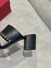 Load image into Gallery viewer, SE541 Size5-9 Heels:5.5cm Material: Sheep skin Lining: Sheep skin Sole: Italian leather