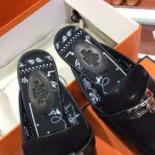 Load image into Gallery viewer, SE544 Size5-10 Material: Cowhide Lining: Canvas Sole: Italian leather