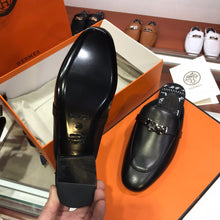 Load image into Gallery viewer, SE544 Size5-10 Material: Cowhide Lining: Canvas Sole: Italian leather