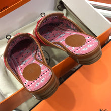 Load image into Gallery viewer, SE545 Size5-10 Material: Cowhide Lining: Canvas Sole: Italian leather