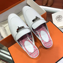 Load image into Gallery viewer, SE546 Size5-10 Material: Cowhide Lining: Canvas Sole: Italian leather