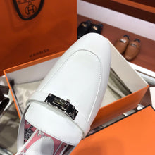 Load image into Gallery viewer, SE546 Size5-10 Material: Cowhide Lining: Canvas Sole: Italian leather