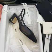 Load image into Gallery viewer, SE548 Size 4-10 Heels:6cm Material: Sheep skin Lining: Sheep skin Sole: Italian leather