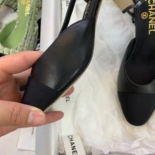 Load image into Gallery viewer, SE548 Size 4-10 Heels:6cm Material: Sheep skin Lining: Sheep skin Sole: Italian leather