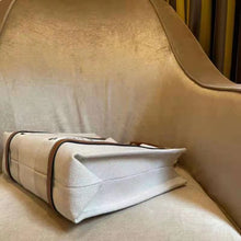 Load image into Gallery viewer, CLE001 10.4x7.9x3.1inch