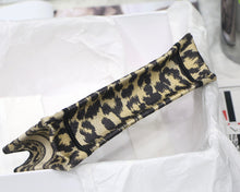 Load image into Gallery viewer, DR169 HIGHEST QUALITY VERSION 8.9x9.5x3.2inch