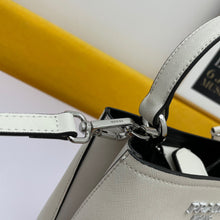 Load image into Gallery viewer, PD109 7.1x3.4x4.3inch