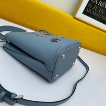 Load image into Gallery viewer, PD111 7.1x3.4x4.3inch