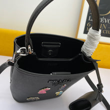 Load image into Gallery viewer, PD112 7.1x3.4x4.3inch