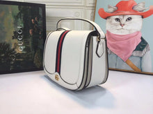 Load image into Gallery viewer, GC290 9.8x7.1x3.5inch