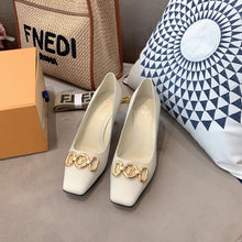 Load image into Gallery viewer, SE568 Size 4-9 Heels:7cm Material: Cowhide Lining: Sheep skin Sole: Italian leather