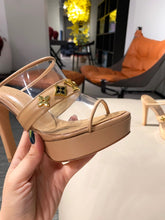 Load image into Gallery viewer, SE571 Size 4-11 Heels:10cm Material: Cowhide Lining: Sheep skin Sole: Italian leather