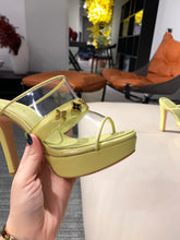 Load image into Gallery viewer, SE572 Size 4-11 Heels:10cm Material: Cowhide Lining: Sheep skin Sole: Italian leather