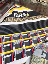 Load image into Gallery viewer, CLTH172 90x90cm