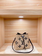 Load image into Gallery viewer, LB505 10.4x10.4x6.9inch