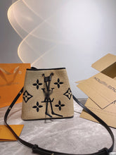 Load image into Gallery viewer, LB505 10.4x10.4x6.9inch