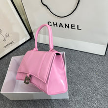 Load image into Gallery viewer, BCG016 Mini:7.5x3.2x8.3inch Small:9.1x3.9x9.5inch