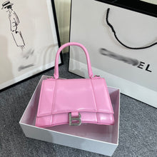 Load image into Gallery viewer, BCG016 Mini:7.5x3.2x8.3inch Small:9.1x3.9x9.5inch