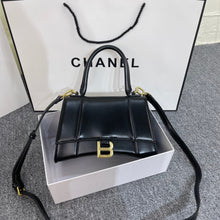 Load image into Gallery viewer, BCG020 Mini:7.5x3.2x8.3inch Small:9.1x3.9x9.5inch