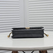 Load image into Gallery viewer, CC385 7.5x4.7x1.6inch