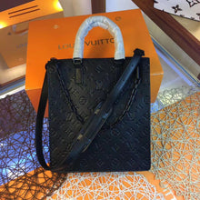 Load image into Gallery viewer, LB513 11.4x9.8x2.8inch