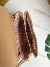 Load image into Gallery viewer, LB520 9.8x7.5x2.8inch