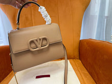 Load image into Gallery viewer, VLTN023 HIGHEST QUALITY VERSION Mini:8.7x6.3x3.5inch Small:9.8x6.7x4.3inch Medium:11.8x8.3x5.5