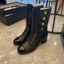 Load image into Gallery viewer, SE619 Size 5-9 Material: Cowhide Lining: Sheep skin Sole: Italian leather