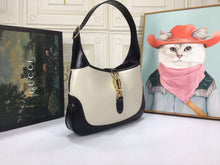 Load image into Gallery viewer, GC314 11x7.5x1.8inch