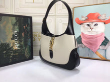 Load image into Gallery viewer, GC314 11x7.5x1.8inch