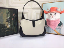 Load image into Gallery viewer, GC314 11x7.5x1.8inch