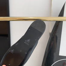 Load image into Gallery viewer, SE624 Size 5-9 Material: Cowhide Lining: Sheep skin Sole: Italian leather