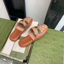 Load image into Gallery viewer, SE625 Size 5-9 Material: Cowhide Lining: Sheep skin Sole: Italian leather