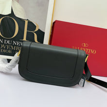 Load image into Gallery viewer, VLTN025 Mini:7.1x4.9x3inch Small:10.6x5.9x3.5inch