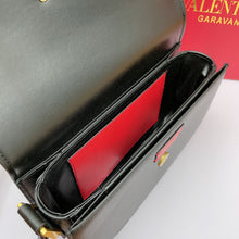 Load image into Gallery viewer, VLTN025 Mini:7.1x4.9x3inch Small:10.6x5.9x3.5inch