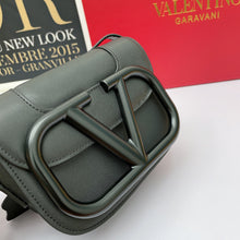 Load image into Gallery viewer, VLTN028 VLTN013 Mini:7.1x4.9x3inch Small:10.6x5.9x3.5inch