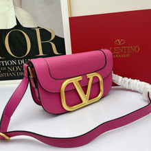 Load image into Gallery viewer, VLTN031 VLTN013 Mini:7.1x4.9x3inch Small:10.6x5.9x3.5inch
