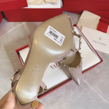 Load image into Gallery viewer, SE629 Size 4-11 Heels:9cm Material: Cowhide Lining: Sheep skin Sole: Italian leather