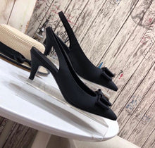 Load image into Gallery viewer, SE641 Size 5-10 Heels:5.5cm Material: Cowhide Lining: Sheep skin Sole: Italian leather