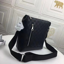 Load image into Gallery viewer, MBG004 8.3x9.6x2.4inch