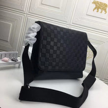 Load image into Gallery viewer, MBG005 12.2x10.6x3.2inch