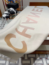 Load image into Gallery viewer, CLTH181 70x200cm 60.9%wool,36.1%cashmere