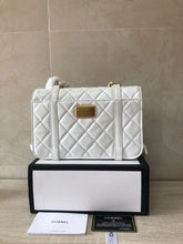 Load image into Gallery viewer, CC420 9.8x6.7x3.2inch